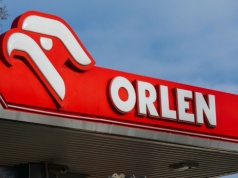 Nagłe załamanie na giełdzie w Warszawie. Zapowiedź Tuska pociągnęła akcje Orlenu w dół