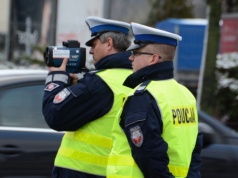 Pędziła Audi 136 km/h, gdzie wolno 50! Kierująca słono za to zapłaciła