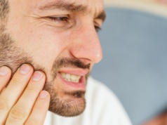 Takie zęby mają wpływ na stan serca i naczyń. Uważać też muszą cukrzycy