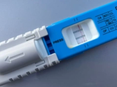 Dwaj kierowcy pod wpływem narkotyków i bez uprawnień zatrzymani przez legnickich policjantów