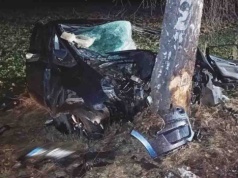 Śmiertelny wypadek. Ford zmiażdżony, młody kierowca nie miał żadnych szans