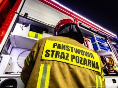 Seria zdarzeń drogowych i miejscowych zagrożeń. Pracowity dzień strażaków w powiecie raciborskim