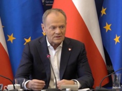 "Wszystko jest związane z ryzykiem". Premier o ewakuacji Polaków z Bliskiego Wschodu