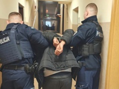 49-latka brutalnie pobita w drodze do pracy. "Atak był nagły". Zatrzymano Kolumbijczyka