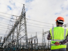 Czy producenci prądu z wiatru i słońca są krzywdzeni? UOKiK to sprawdza