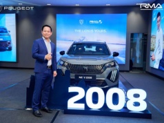 Nowy salon i nowy Peugeot 2008 na otwarcie