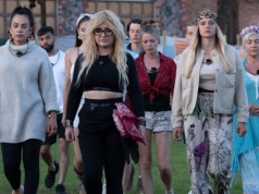 Tymczasem na farmie brak jedzenia i konflikty osiągają szczyt. Farmer Tygodnia staje przed najtrudniejszą decyzją