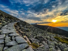 Piękna wiosna pod koniec zimy. Słoneczna Jelenia Góra