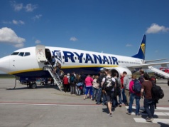 Nowe trasy Ryanaira z Polski. Fala rezerwacji na święta