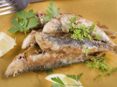 Ta ryba wspiera mózg, serce i mocne kości. Jedz przynajmniej raz w tygodniu