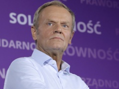 Donald Tusk nagle zwrócił się do prezydenta. Padły słowa o wykorzystaniu samolotów S…