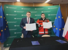 Nowy samochód i dofinansowanie do pompy ciepła dla Wojewódzkiego Pogotowia Ratunkowego w Katowicach