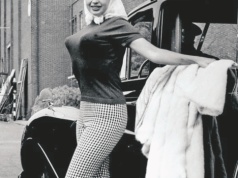 Z dziejów modowych grzeszków: biustonosze gotowe do wystrzału