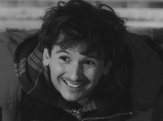 Hodak w dniu swoich 30. urodzin wraca z singlem „Magnifique”