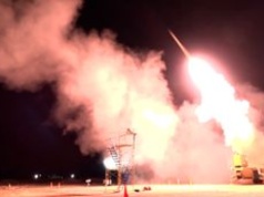 Pociski i drony Iranu spadły jeden za drugim. Państwo regionu pokazało dane