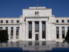 Beżowa księga Fed sygnalizuje słabnięcie sprzedaży