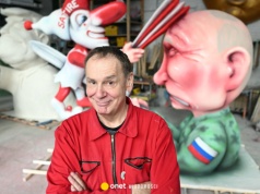 Satyryczne rzeźby w Parlamencie Europejskim wywołały burzę. PiS mówi o "skandalu"