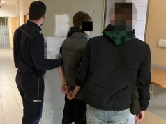 Szybka akcja policji na Bemowie. Rozbito szajkę oszustów działających metodą na policjanta