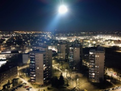 Tajemnicze światło nad Ostrowem. To byli ONI (ZDJĘCIA)