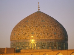 Prawo szariatu – tradycja, która wywołuje emocje. Co naprawdę oznacza?