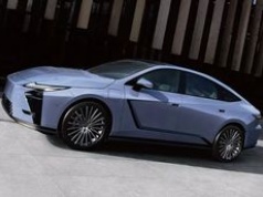 Lexus ES podnosi poprzeczkę w segmencie E. Pod maską nie tylko hybryda