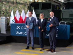 Umowa na budowę nowego zakładu spółki Jelcz