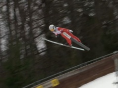 Skoki narciarskie: Punkty Twardosz na otwarcie weekendu w Lahti