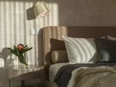 Zagłówki? Już nie. Ten retro detal odmieni sypialnię. "Powrót w wielkim stylu"