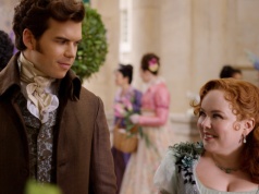 Burza po scenach w serialu "Bridgertonowie". Nicola Coughlan ujawnia kulisy