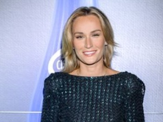 To będzie hit sezonu. Kamila Boś już nosi bieliźnianą sukienkę