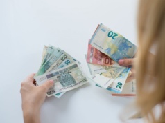 Riksbank radzi, by trzymać zapas gotówki. Szykują ludzi na wypadek kryzysu