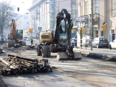 W centrum miasta trwa naprawa torowiska. Utrudnienia do początku kwietnia