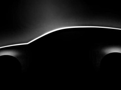 Taki będzie zupełnie nowy Volkswagen Golf. Wersja spalinowa zostaje w ofercie obok elektrycznej