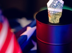 Wzrost cen ropy w USA, ponad 80 USD za baryłkę