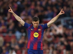 Lewandowski czuje na plecach oddech Kane'a. "Mógłbym strzelić jeszcze więcej"