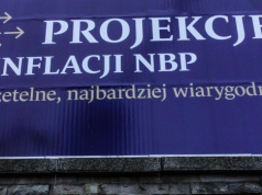 Ceny pod kontrolą. NBP: Inflacja w celu przez najbliższe trzy lata