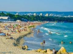 Bezpieczny, tani kurort z szeroką plażą. All inclusive kosztuje 1480 zł