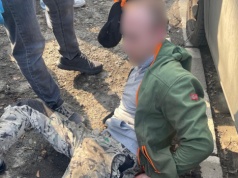 Ukradli 33-letni samochód i… próbowali sprzedać go właścicielowi. Złodzieje wpadli w Krakowie