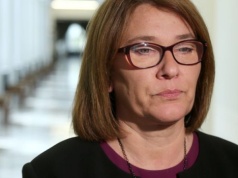 Tajemniczy wpis Beaty Mazurek. Kto zostanie kandydatem PiS na premiera?