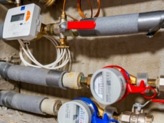 Wymiana albo 10 000 zł kary. W spółdzielniach i wspólnotach jest czas do końca roku