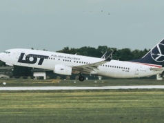 WiFi na pokładzie samolotu? Nowa usługa w LOT