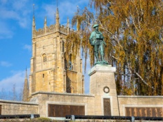 Polka w Evesham Place Board