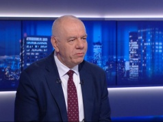 "Wstęp do wprowadzenia euro w Polsce". Były wicepremier o planie rządu