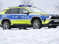 Wpadka rzeszowskiej policji w obiektywie kamery. Radiowóz zignorował pieszego na pasach