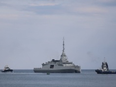 Fregata ze 160 marynarzami wypłynęła w kierunku Cypru. Będzie bronić wyspy przed dronami i pociskami