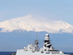 Włoska fregata płynie w kierunku Cypru. Odpowiedź na atak dronowy Iranu