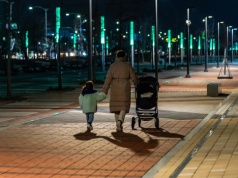 Jestem samotną matką, chcę ulgę na dzieci. Skarbówka: nic z tego