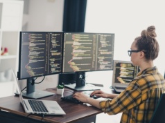 Tu ogłoszenia o pracę bez benefitów wygrywają. Dlaczego?