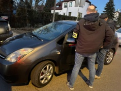 Kontrole przewozów trwają. Zatrzymany Uzbek ścigany czerwoną notą Interpolu