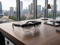 Po co wyciągać telefon z kieszeni? Samsung ma na to nowy sposób